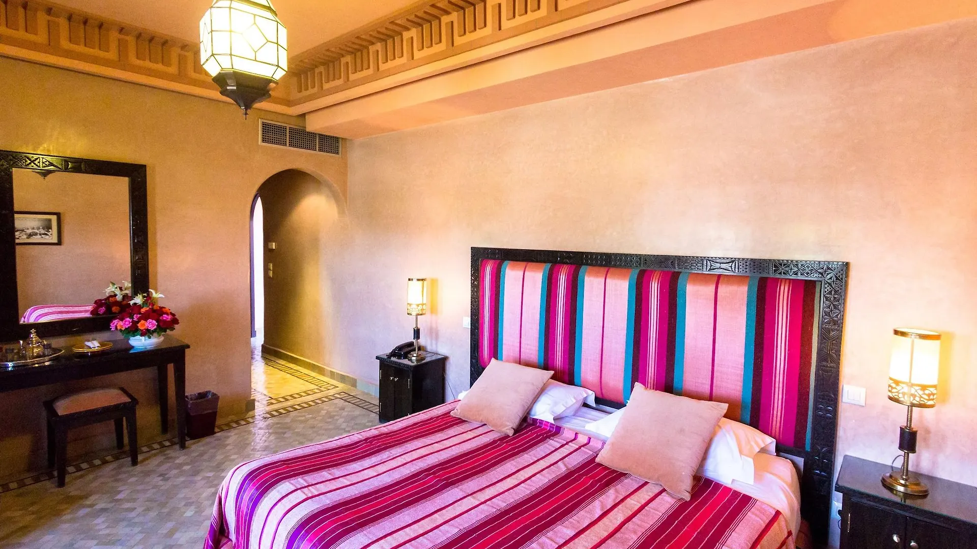Al Fassia Aguedal Hotel Marrakesh 4*,