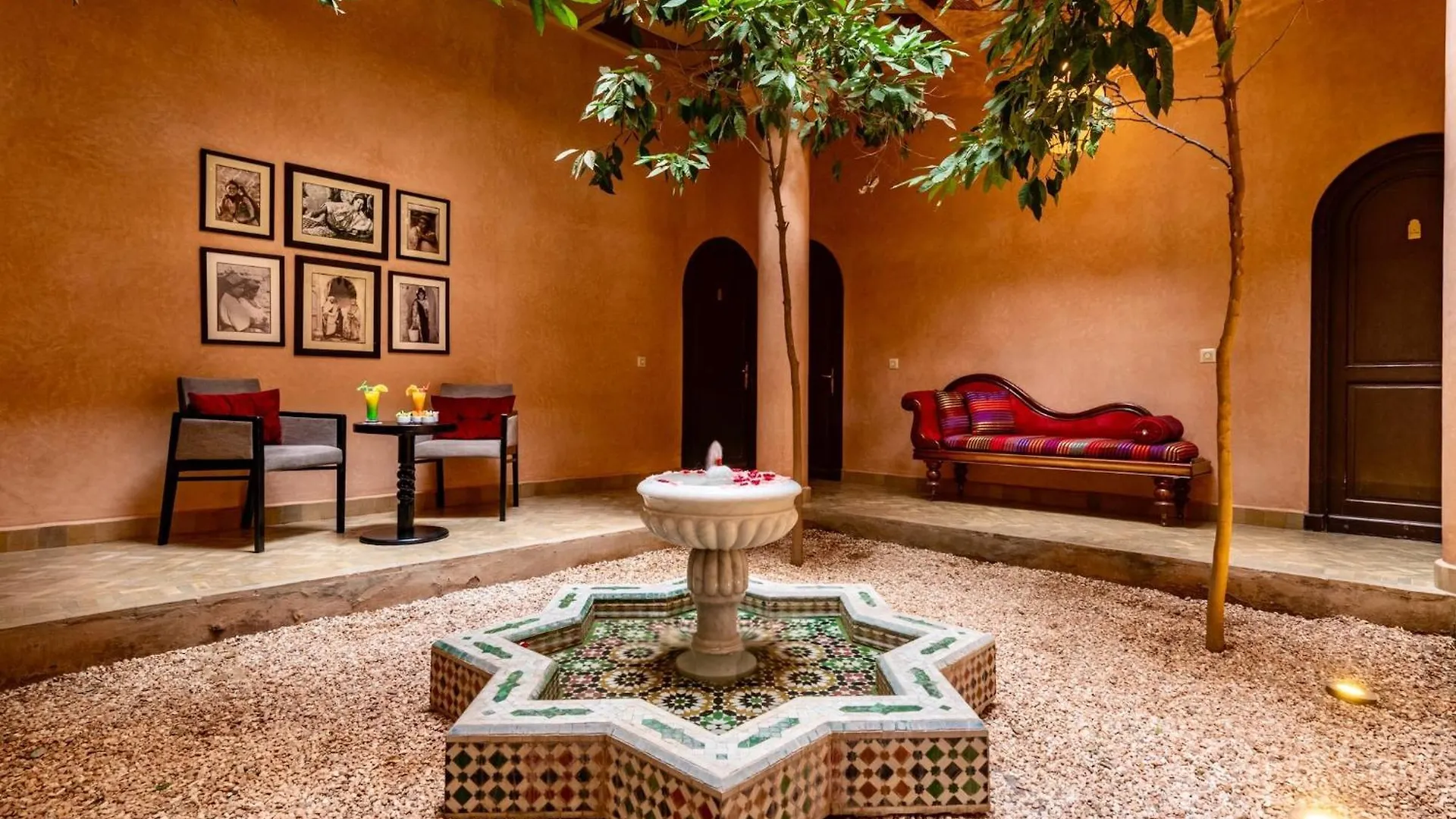 Al Fassia Aguedal Hotel Marrakesh 4*,