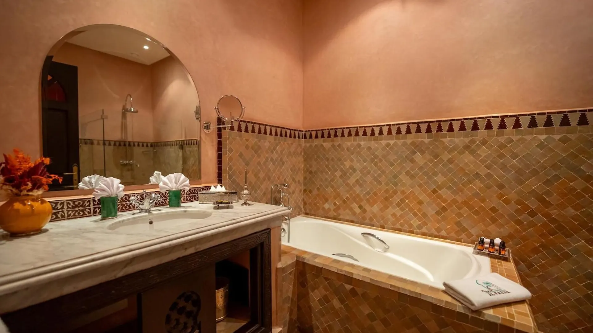 Al Fassia Aguedal Hotel Marrakesh 4*,